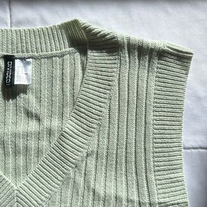 H&M Divided Mint Green V-Neck Sweater Dress